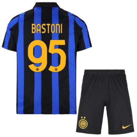Inter Milán Bastoni 95 Domácí 2026-27 - Dětské Fotbalové Dresy (S/S) Inter Milán Bastoni 95 Domácí 2026-27 - Dětské Fotbalové Dresy (S/S)