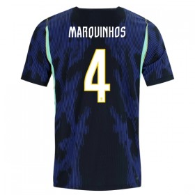 Brazílie Marquinhos 4 Venkovní MS 2026 - Fotbalové Dresy (S/S)