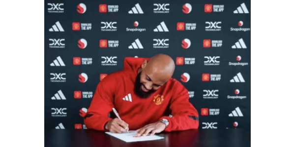 Manchester United si zajistil budoucí útočné jádro za 71 milionů liber
