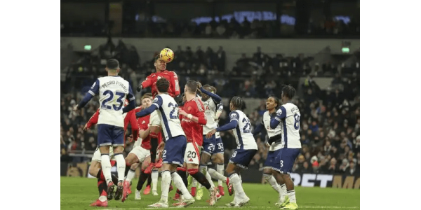 Nový trenér Amorim stále nemůže zvrátit propad Manchesteru United Nový trenér Amorim stále nemůže zvrátit propad Manchesteru United