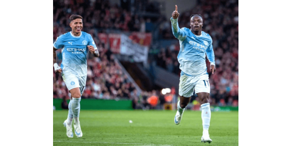 Manchester City vede Premier League díky suverénní sérii šesti výher Manchester City vede Premier League díky suverénní sérii šesti výher