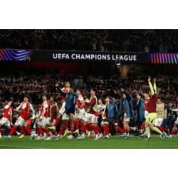 Nejsilnější obrana Arsenalu živí naděje na dvojité vítězství