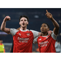 Po 22 letech vytrvalosti Arsenal znovu získává titul v Premier League