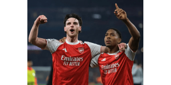Po 22 letech vytrvalosti Arsenal znovu získává titul v Premier League