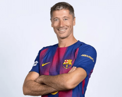 Barcelona má v plánu získat Kanea jako náhradu za Lewandowského