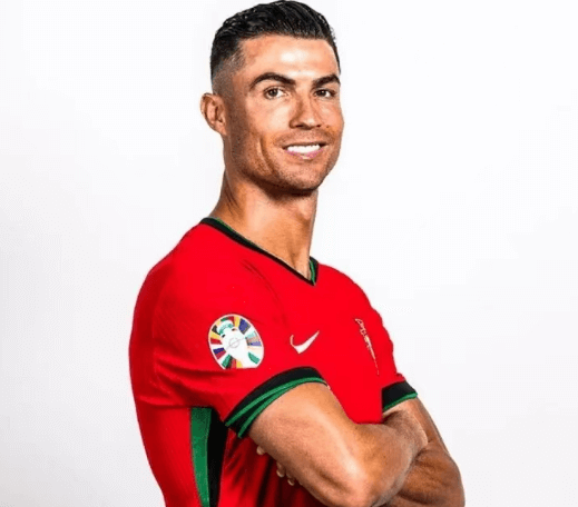 Mladí hráči ukázali svou sílu, Portugalsko obrátilo a postoupilo