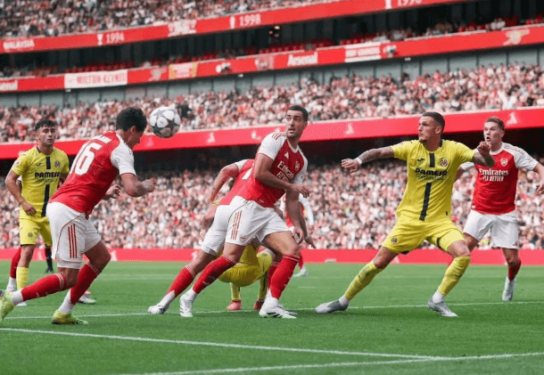 Po sobě jdoucí přátelské prohry Arsenalu odhalují slabiny