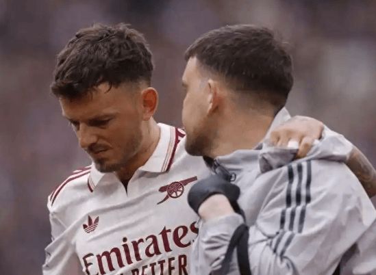 Obranná krize Arsenalu uprostřed boje o titul