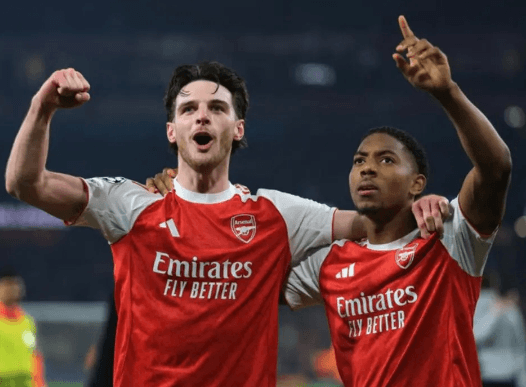 Po 22 letech vytrvalosti Arsenal znovu získává titul v Premier League